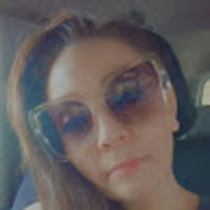 Meet your Posher, Alecia